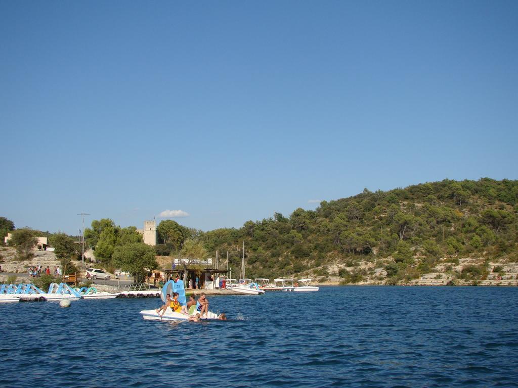 Camping La Grangeonne Esparron-de-Verdon Exteriér fotografie